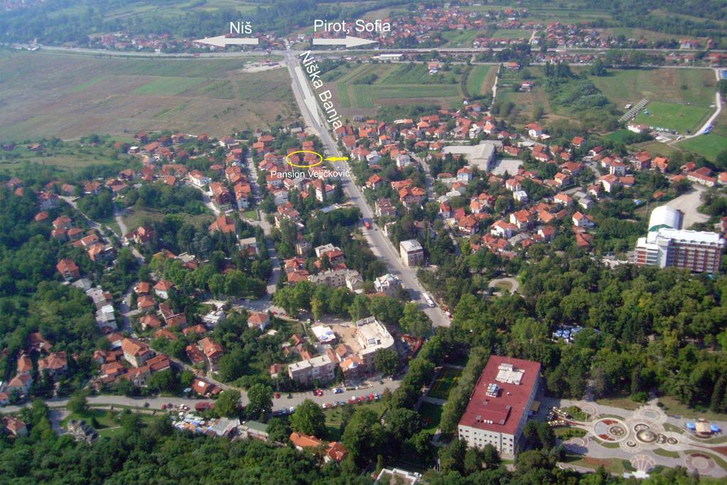 Pansion Velickovic Apartment Niska Banja Exterior foto